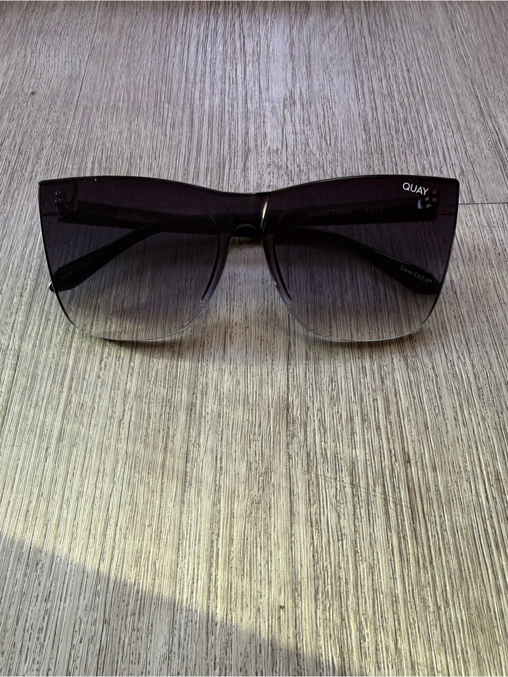 quay australia come thru black fade oversized cat eye sungalsses eyewear new